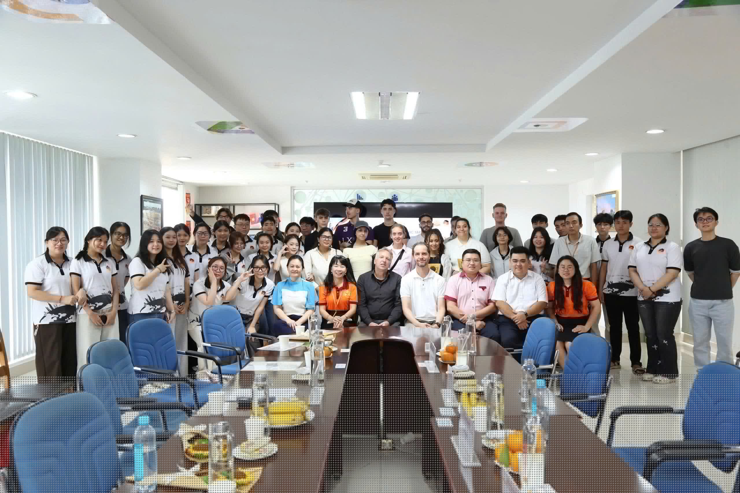 Quan hệ đối tác được hiện thực hóa - Học sinh Trường Theodor-Heuss thực tập tại Việt Nam trong khuôn khổ Erasmus+